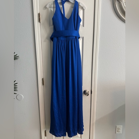 White By Vera Wang V Neck Halter Sash Bridesmaid Dress - Picture 4 of 6